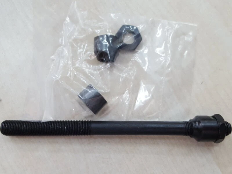 Shimano Hohlachse Komplett F. FH-TX800 3 Shimano Hohlachse Komplett F. FH-TX800